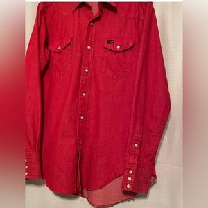 Wrangler vintage red jean shirt size 16 in men great condition